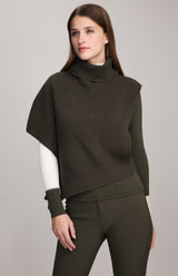 Akira Sweater Vest | Olive
